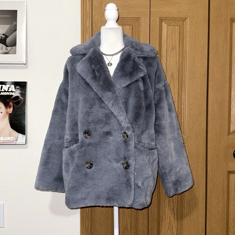 Free People Kate Faux Fur Coat Jacket Women XS Gray Double Breasted Button Front